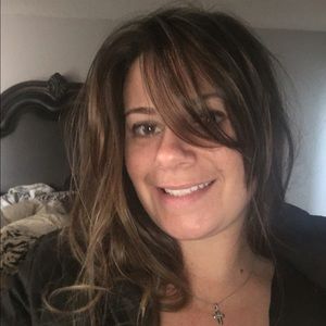 Meet your Posher, Deanna