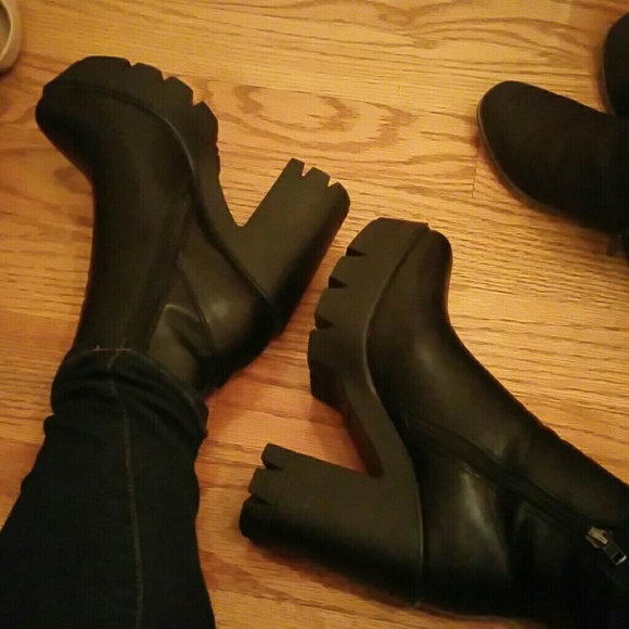 Chunky platform shoes.