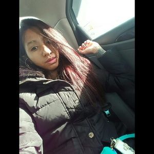 Meet your Posher, Athalia