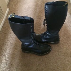 BRAND NEW!!! Worn twice