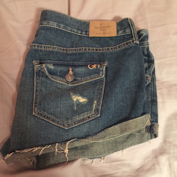Gilly hicks shorts!