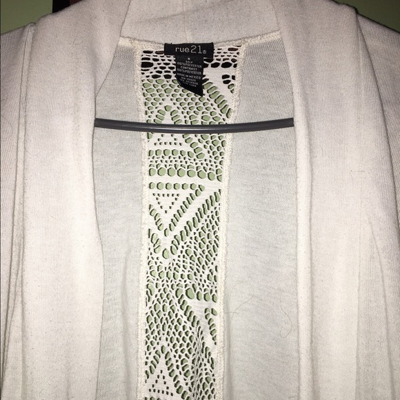 Cardigan - Picture 2 of 3