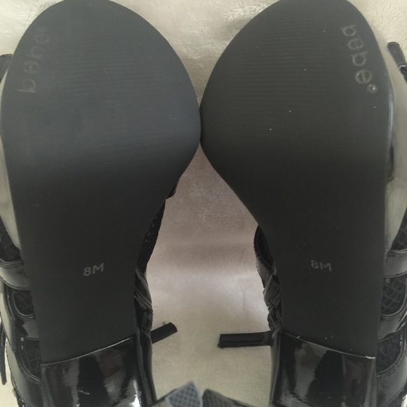 NWOB bebe Regal Platform Pump - Picture 2 of 3