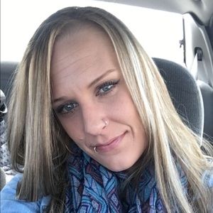 Meet your Posher, Gabrielle