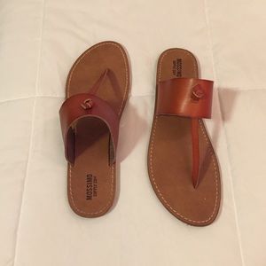 Women's Brown Ainsley Thong Sandals