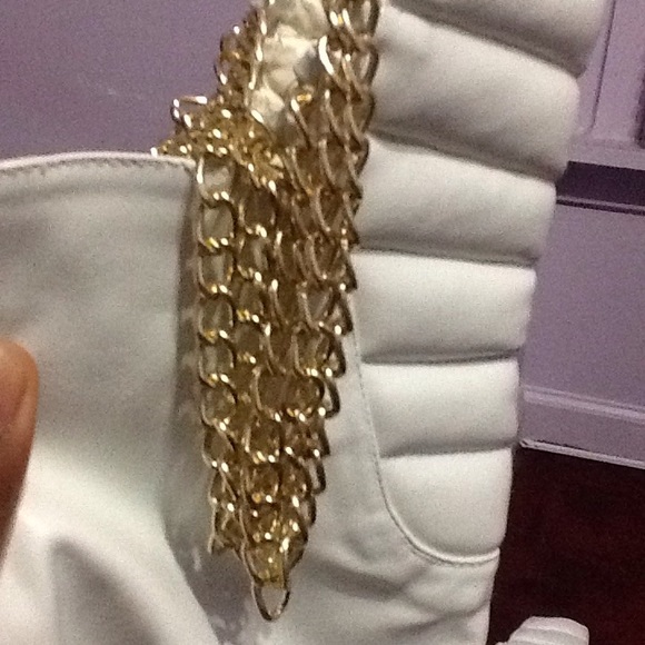 Delightful White Upper High Heel Ankle Boots Rose Gold  White Boots/Heels w/ chain