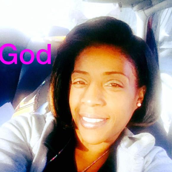 Meet your Posher, Ronnita