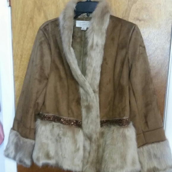 Jacket - Picture 3 of 4