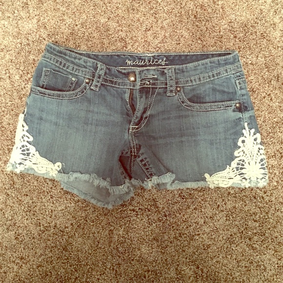 Lace Sided Shorts
