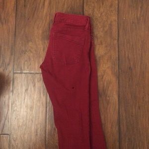 MAROON JEANS