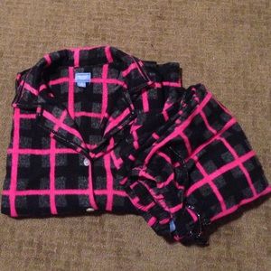 Vera Wang Pajama Set