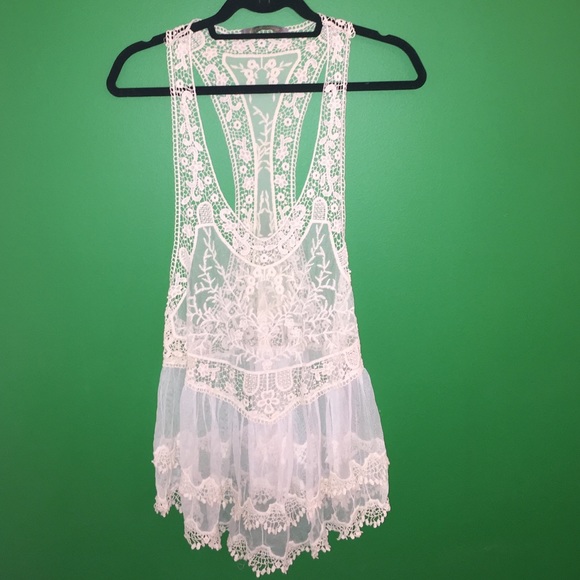 Lace top - Picture 2 of 4