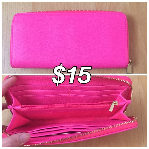 Purse.