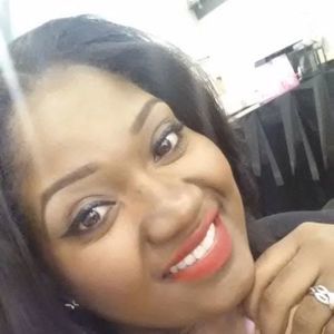 Meet your Posher, Leyla