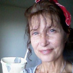 Meet your Posher, Marie