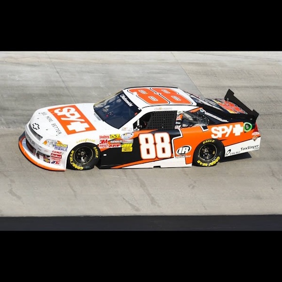 Meet your Posher, Alex - Picture 1 of 1