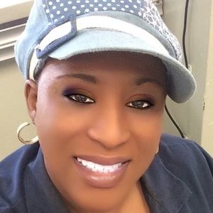 Meet your Posher, Tracy