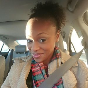 Meet your Posher, Jasmin