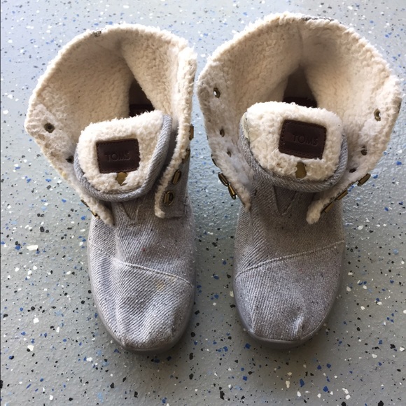 Women's Toms Shoes