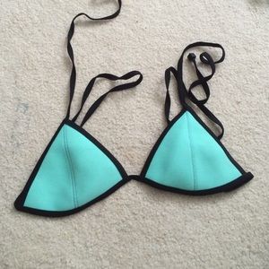 Triangl neoprene top