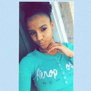 Meet your Posher, Ashley