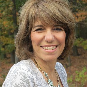 Meet your Posher, Norma