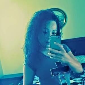 Meet your Posher, Jeannette