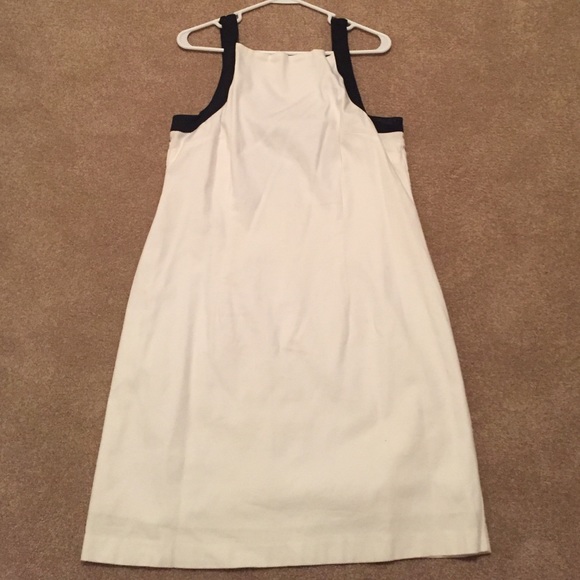 Sun/casual dress, fit is smaller, more like a 14