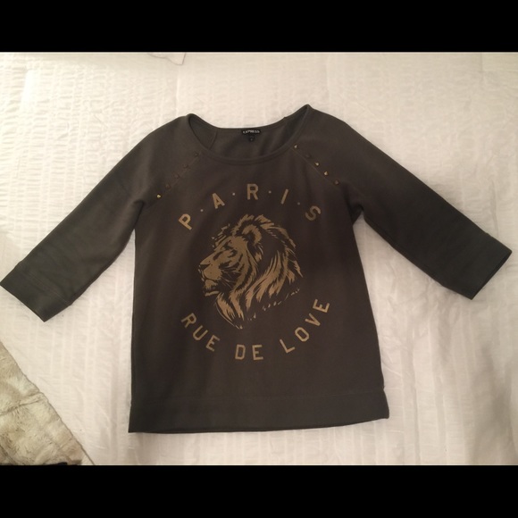 Express 3/4 Sleeve Top "Paris Rue de Love" - Picture 2 of 4