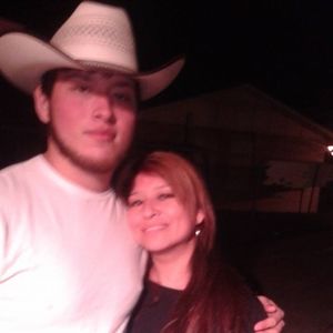 Meet your Posher, Veronica