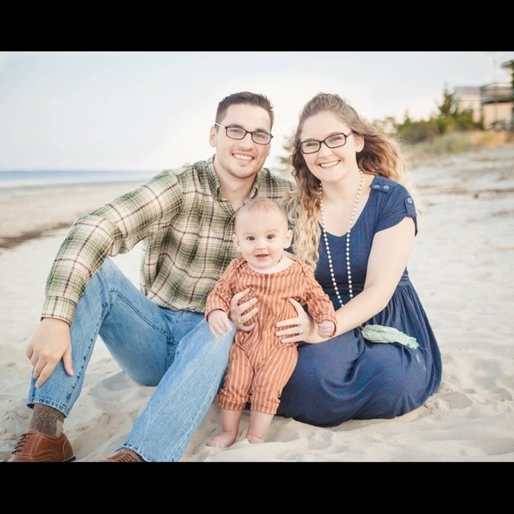 Meet your Posher, Amanda - Picture 5 of 8