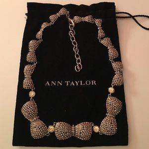 Ann Taylor Bow Necklace