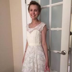 Meet your Posher, Lydia