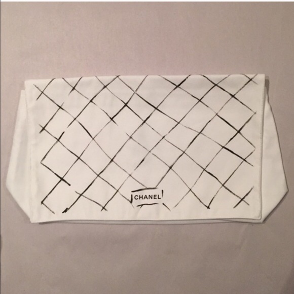 Rare Chanel White Dust Bag Karl Lagerfeld Sketch - Picture 4 of 4