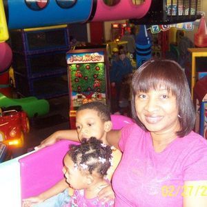 Meet your Posher, Joyce