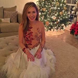 Meet your Posher, Caitlin