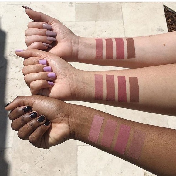 Meet your Posher, Shirley - Picture 1 of 1