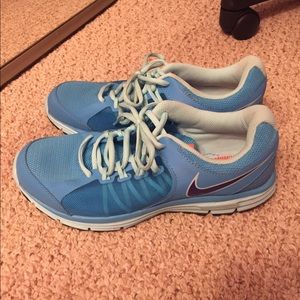 Nike Tennis shoes