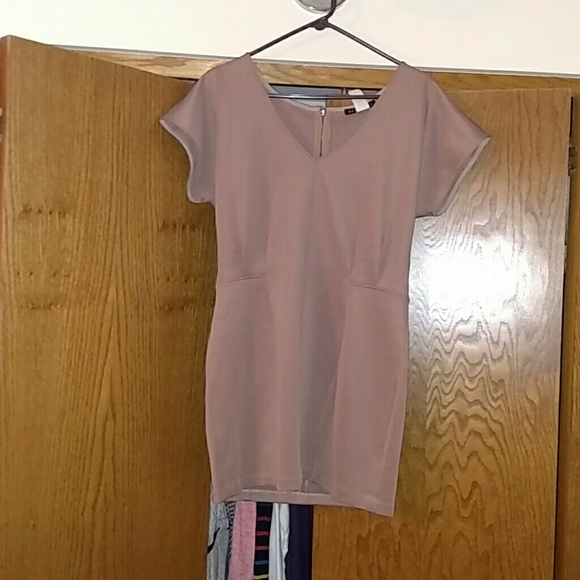 Spring Dress - Picture 2 of 3