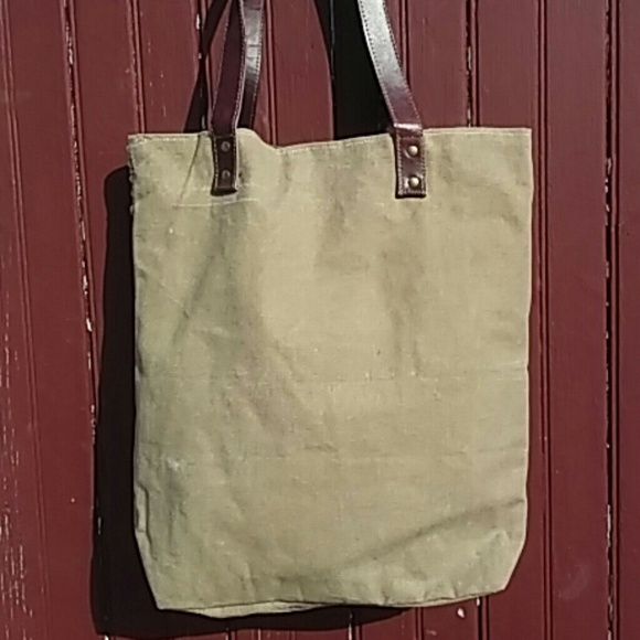 *Currently Out of Stock*Up-Cycled Mona B Lacy Tote - Picture 4 of 4