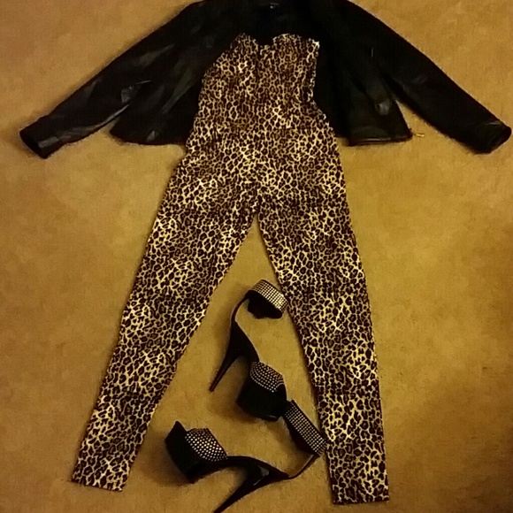 Strapless, leopard print ASOS jumpsuit
