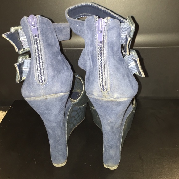 Wedges - Picture 2 of 4