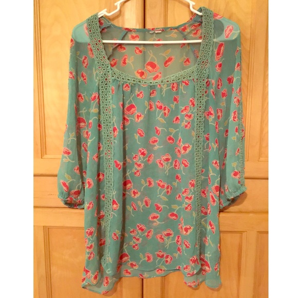 LC chiffon top