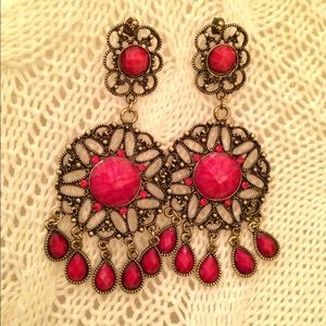 🌟 Jeweled Earrings 🌟
