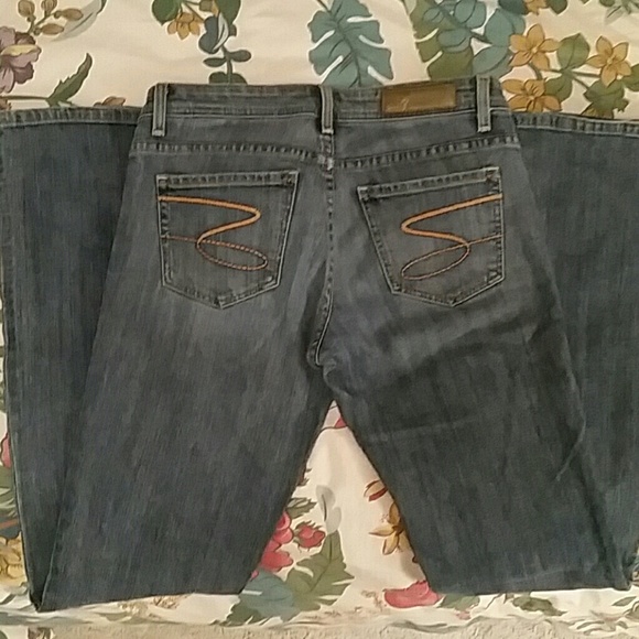 Seven Jeans - Picture 1 of 3