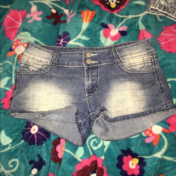 BONGO Jean Shorts!