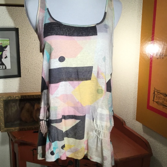 Theory Geometric Print Tunic - Picture 4 of 4