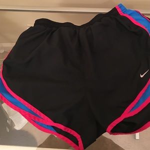 Nike tempo M shorts