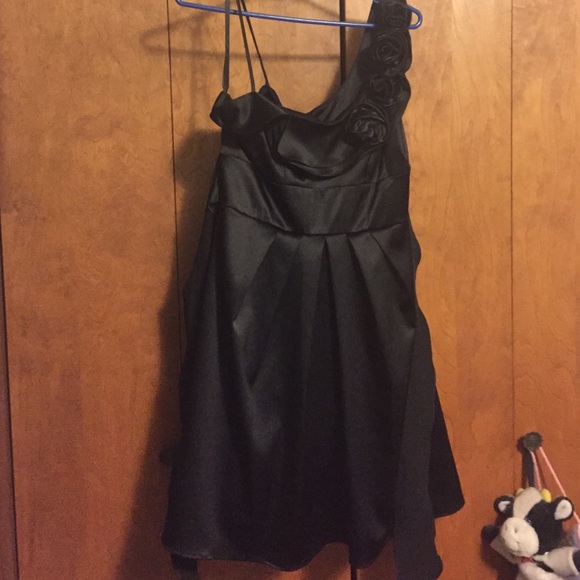 Black Sating Homecoming Dress