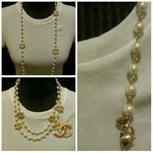 Pearl  necklace
